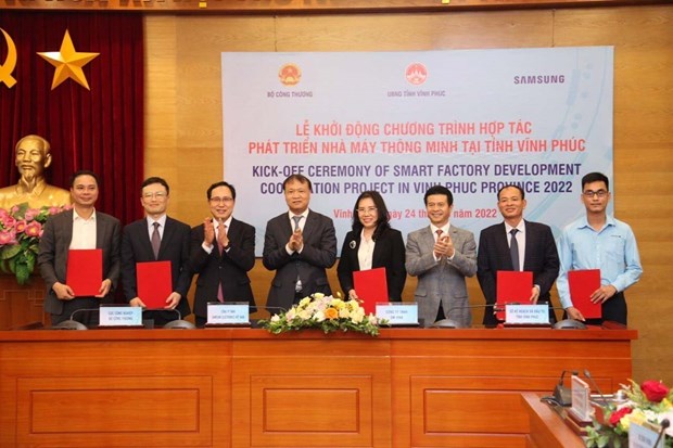 Projects on smart factory development launched in Vinh Phuc hinh anh 1
