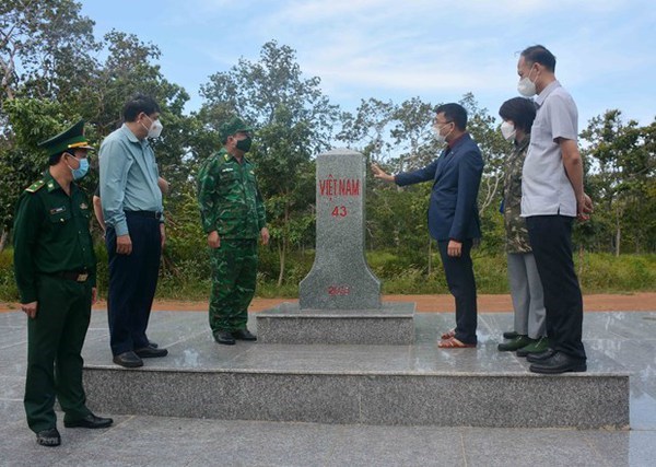 Vietnam, Cambodia build common border of peace, friendship: Spokeswoman hinh anh 1