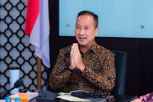 Indonesia berupaya menarik mobil listrik, berinvestasi di ICT hinh anh 1