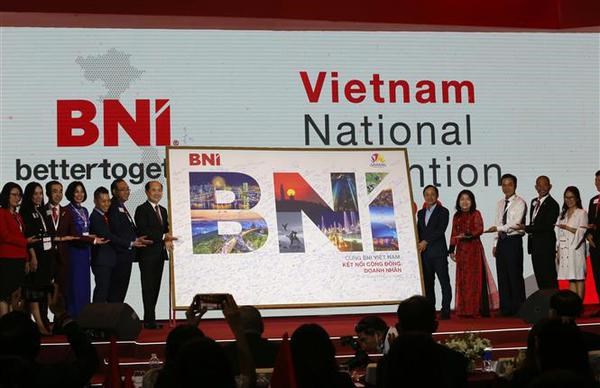 Da Nang city welcomes 1,000 MICE tourists hinh anh 1