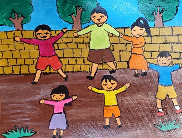 Painting exhibition displays underprivileged kids’ artworks hinh anh 1