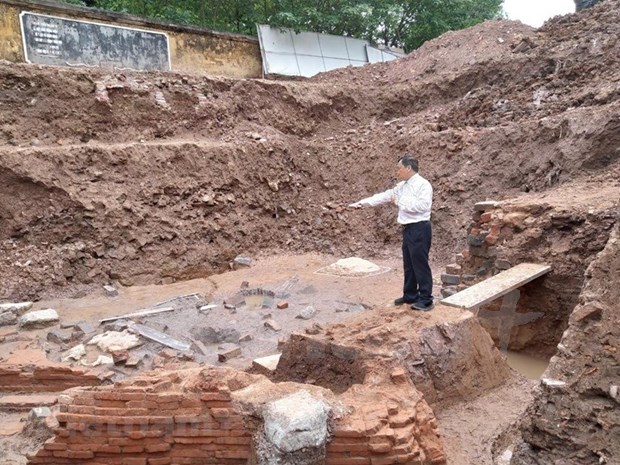 New vestiges found during excavation at Thang Long Imperial Citadel hinh anh 1