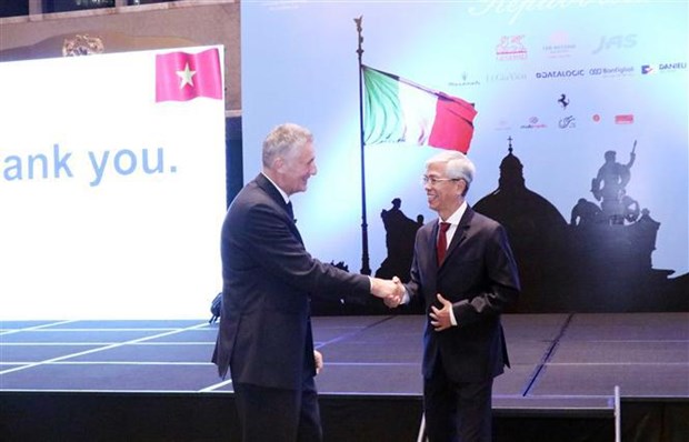 HCM City strengthens ties with Italy hinh anh 1