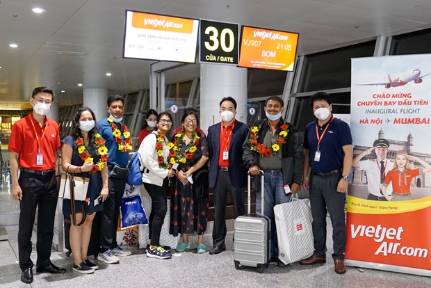 Vietjet launches direct flights between Hanoi/HCM City and Mumbai hinh anh 2