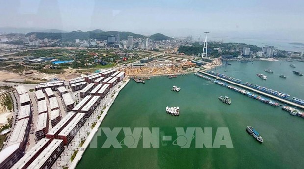 Quang Ninh prioritises seaport connectivity hinh anh 1