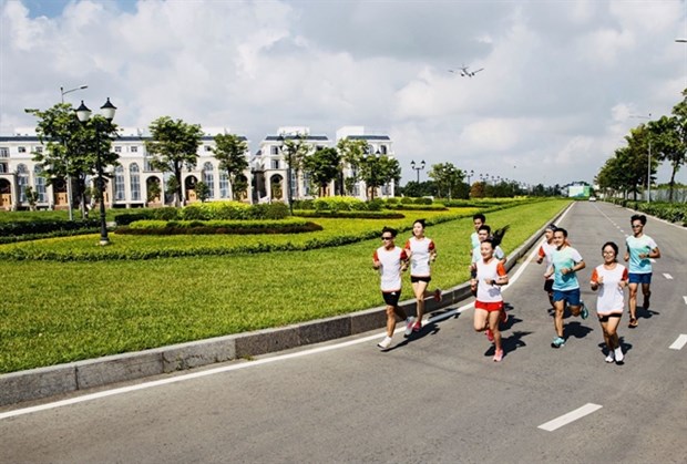 Run to Heart in HCM City to honour frontliners in COVID-19 fight hinh anh 1