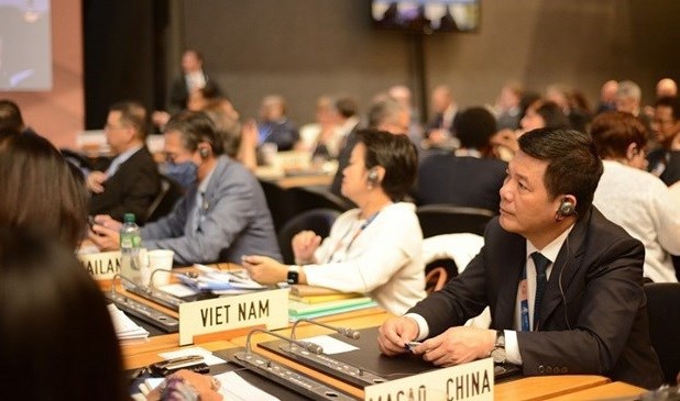 Vietnam attends 12th WTO Ministerial Conference in Geneva hinh anh 1