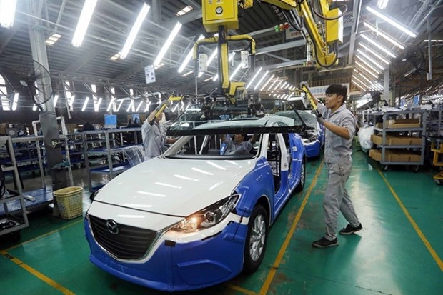 Extended payable excise tax will help boost domestic automobiles hinh anh 1