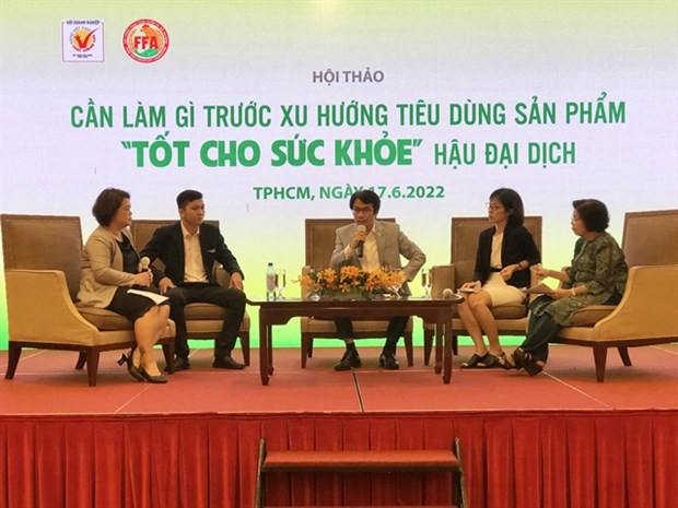 Manufacturers urged to meet new consumption trends hinh anh 1