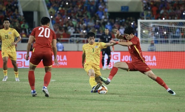 Vietnamese midfielder highlighted as one to watch at AFC Cup hinh anh 1
