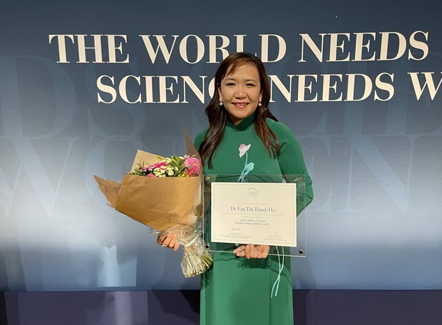 Scientist honoured with L’Oreal-UNESCO International Rising Talent Award hinh anh 1