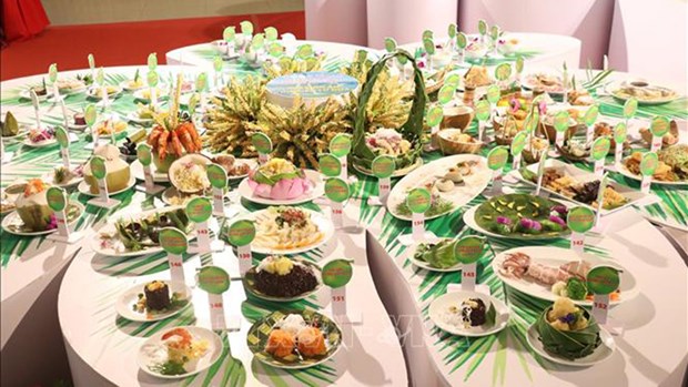 Ben Tre coconut-based dishes set World Record hinh anh 1