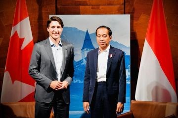 Indonesia advocates strong economic cooperation with Canada hinh anh 1