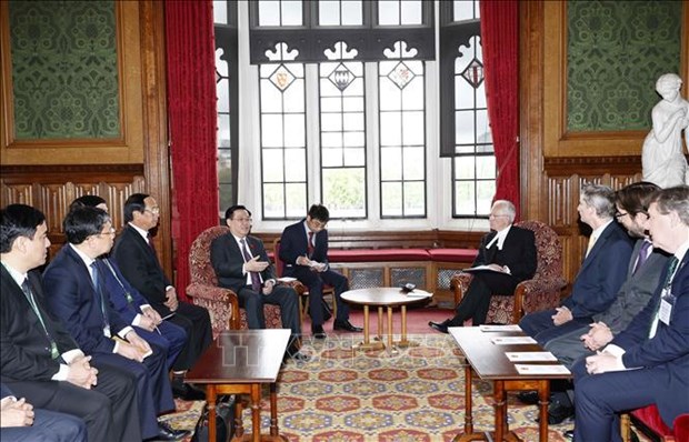 Vietnam hopes to enhance parliamentary ties with UK: Top legislator hinh anh 2