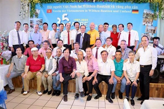 Get-together looks back on 35 years of Vietnam-Germany labour cooperation hinh anh 1