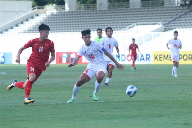 Vietnam crush Philippines in Southeast Asian U19 event hinh anh 1