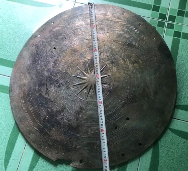 Dong Son-era drum surface found in Dong Thap province hinh anh 1