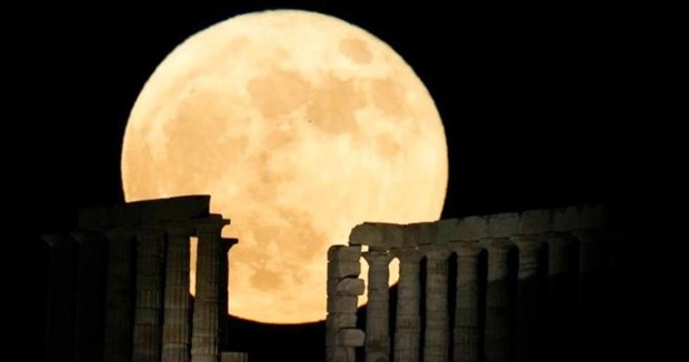 Supermoon of 2022 to appear above Vietnam hinh anh 1
