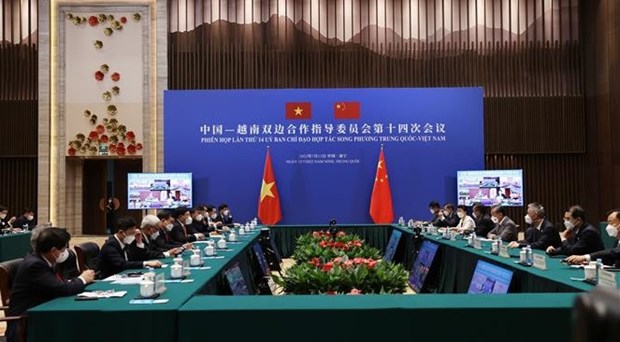 Vietnam, China seek to foster bilateral partnership in all fields hinh anh 1