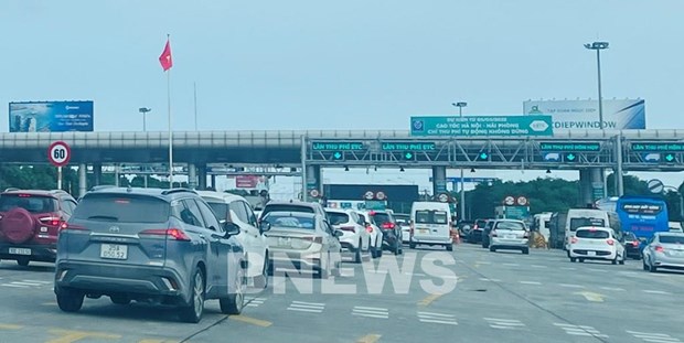 Automatic toll collection compulsory on all expressways from next month hinh anh 1