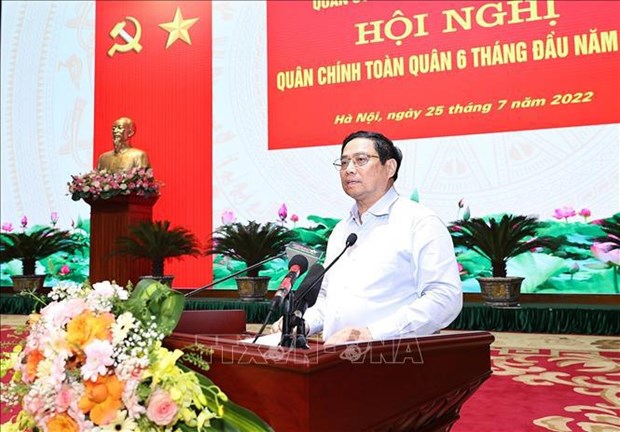 Army plays important role in national achievements: PM hinh anh 1