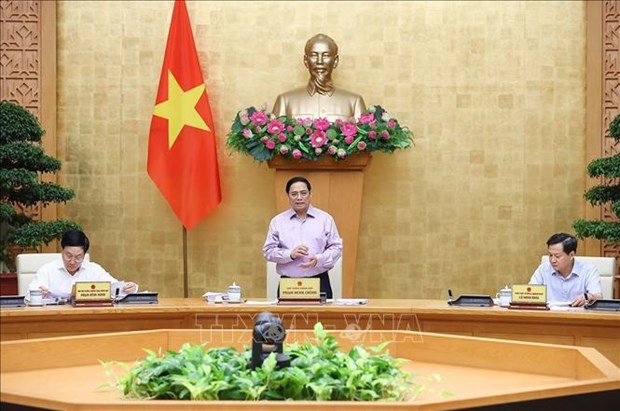 PM chairs monthly Cabinet meeting on legislation hinh anh 1