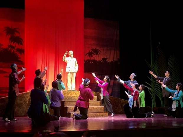 Reformed opera play celebrates life of President Ho Chi Minh hinh anh 1