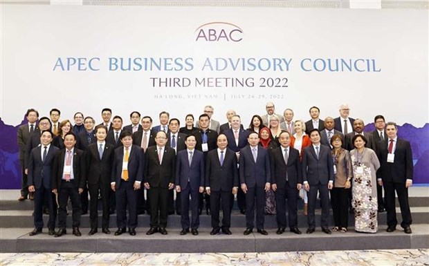 Vietnam always welcomes APEC investors: President hinh anh 1