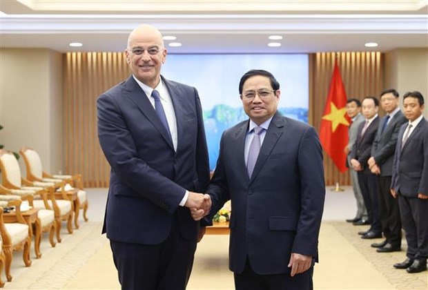 Vietnam treasures traditional friendship with Greece: PM hinh anh 1