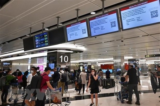 Singaporean airport leads air travel recovery in Asia Pacific hinh anh 1