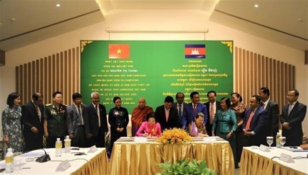 Trip beefs up Vietnam-Cambodia friendship, people-to-people exchange hinh anh 2