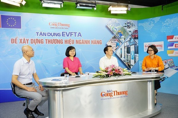 Vietnamese firms tap into giant trade deal: official hinh anh 2