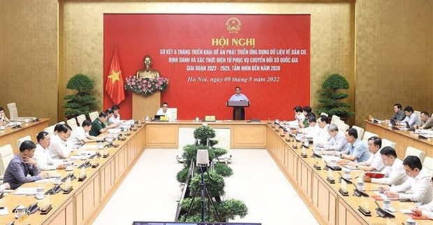 PM chairs nationwide virtual conference reviewing digital population data project hinh anh 2