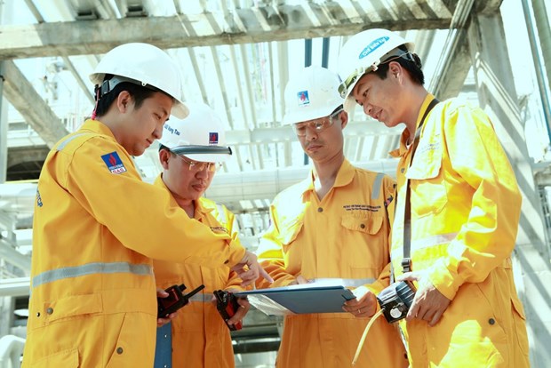 PetroVietnam optimises market fluctuations to keep oil production in the black hinh anh 1