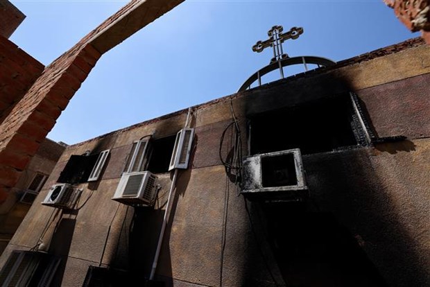 Sympathy offered to Egypt over church fire hinh anh 1
