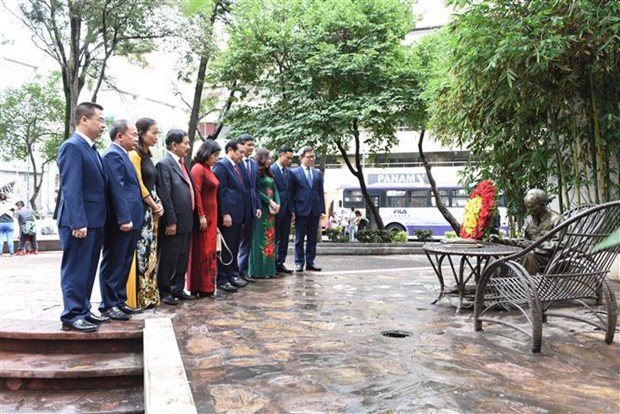 Vietnam, Mexico parties strengthen ties hinh anh 1