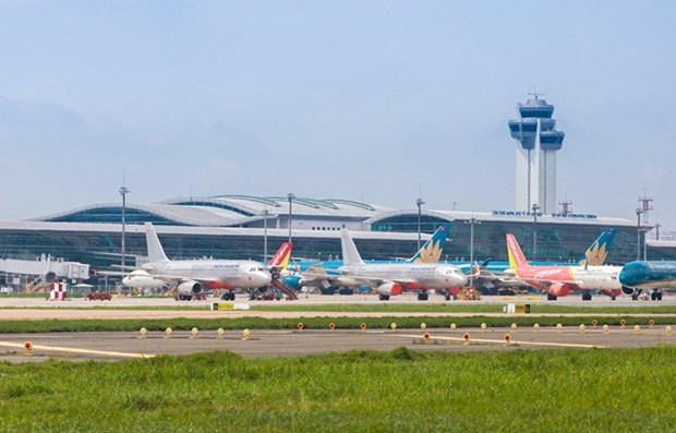 Tan Son Nhat among int’l airports with lowest flight cancellations hinh anh 1