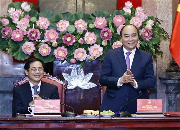 President lauds diplomatic sector’s contributions to national development hinh anh 1