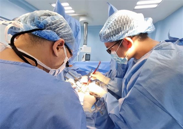 Vietnamese doctors master urethroplasty techniques hinh anh 1