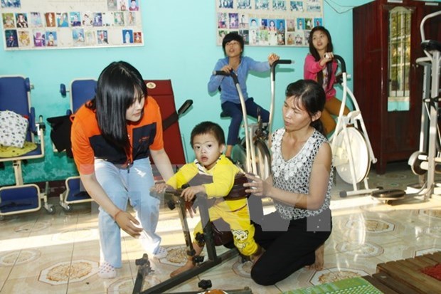 NA to strengthen supervision of enforcement of laws for children with disabilities hinh anh 1