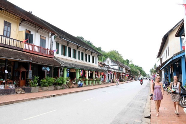 Laos eyes 900,000 foreign tourists in 2022 hinh anh 1