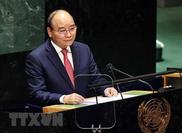 Vietnam confident to shoulder international responsibilities hinh anh 2