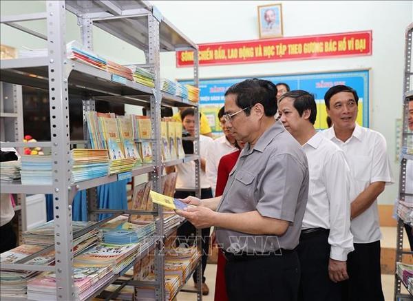 Education sector should fulfil their mission: PM hinh anh 2
