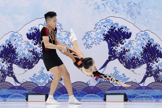 Vietnam wins gold at 7th Aerobic Gymnastics Asian Championships hinh anh 2