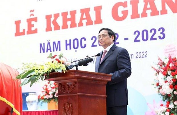 Prime Minister attends new school year ceremony at primary school in Hanoi hinh anh 3