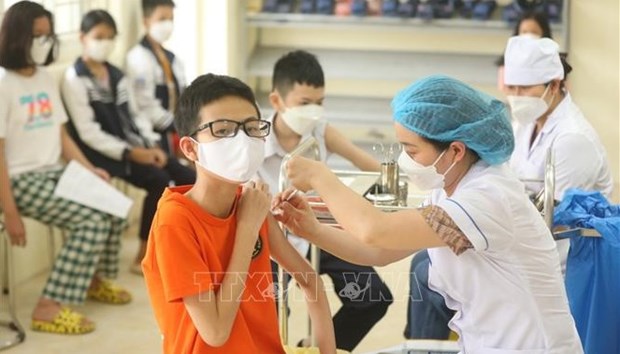 People’s support decisive to vaccination coverage expansion: official hinh anh 1