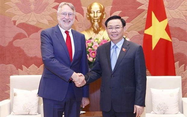 Vietnam hopes for increasingly substantive ties with EU: top legislator hinh anh 1