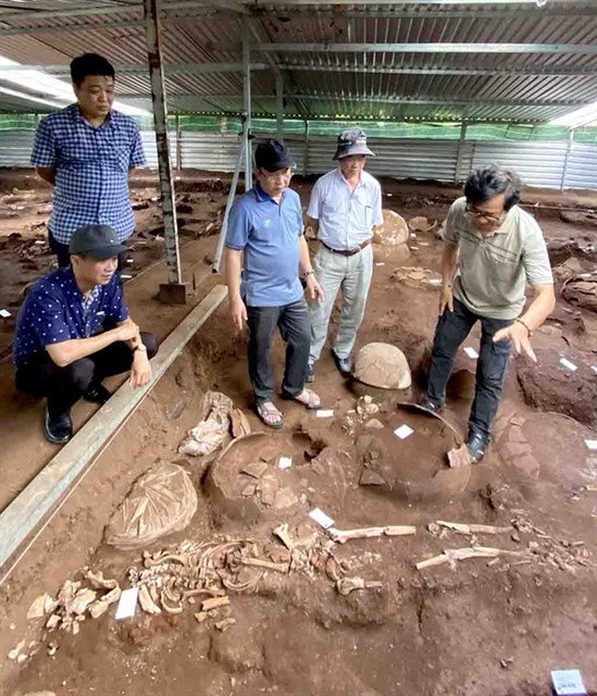 2,300-year-old skeleton unearthed in HCM City hinh anh 1