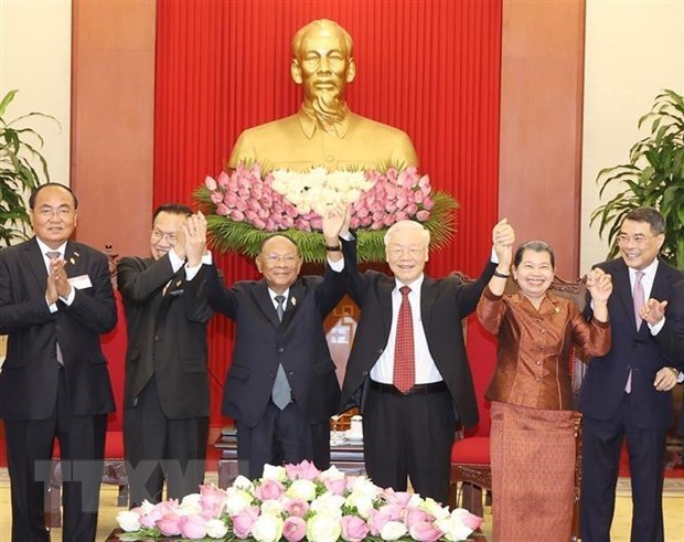 Cambodian top legislator wraps up visit to Vietnam hinh anh 2
