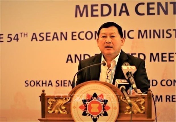 ASEAN creates healthy competition environment for SMEs hinh anh 1